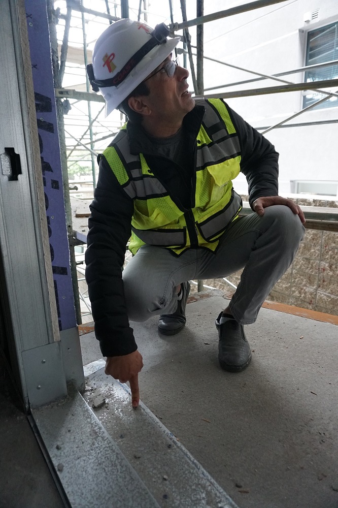 Identifying Issues with Sheet Metal Flashing Installations. Not up to Building Standards.